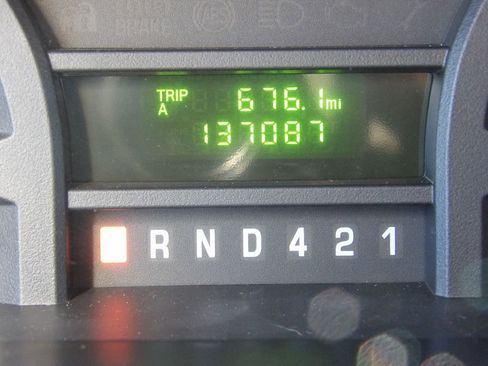 Used 2016 Ford E-350 and Econoline 350 Super Duty image 20