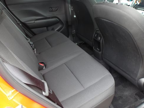 Certified 2025 Hyundai Kona SEL AWD/4WD image 11