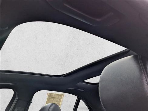 Used 2018 Mercedes-Benz E 300 image 16