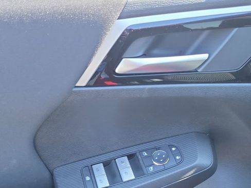 New 2026 Mitsubishi Outlander ES FWD image 21