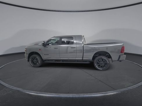 New 2026 RAM 2500 Laramie w/ Night Edition AWD/4WD image 9