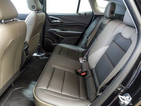 New 2026 Chevrolet Trax ACTIV image 11