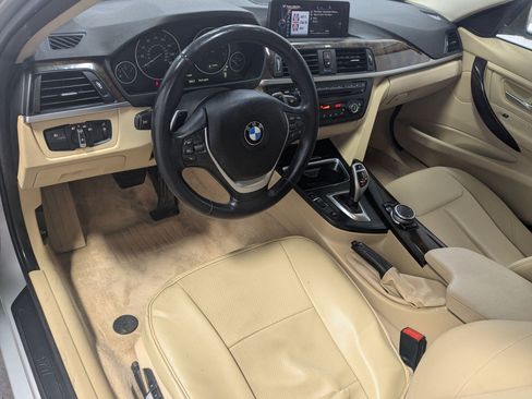 Used 2015 BMW 328i xDrive Wagon AWD/4WD image 12