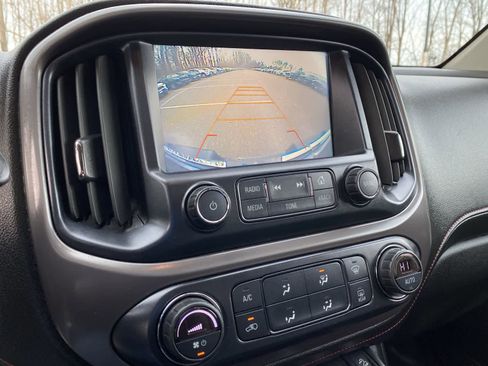 Used 2017 GMC Canyon SLE w/ All Terrain Package image 35