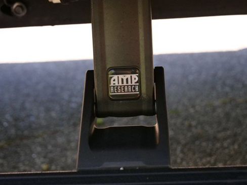 Used 2018 Chevrolet Silverado 1500 LT w/ All Star Edition image 17