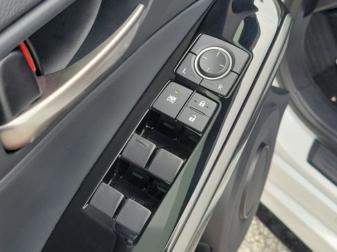 Used 2025 Lexus IS 350 F Sport w/ Accessory Package 2 RWD image 15