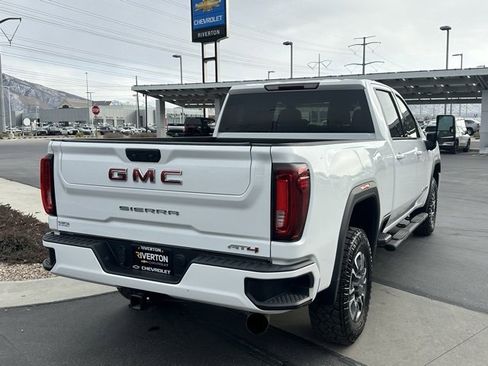 Certified 2021 GMC Sierra 2500 AT4 image 25