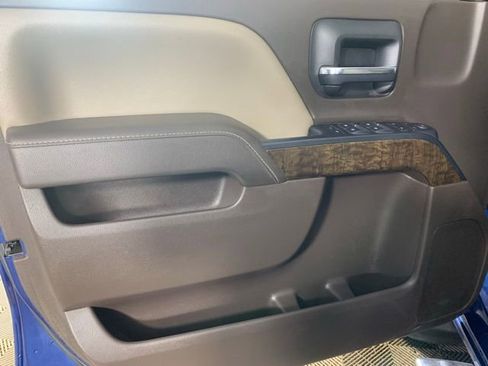 Used 2017 Chevrolet Silverado 1500 LT w/ LT Convenience Package image 27