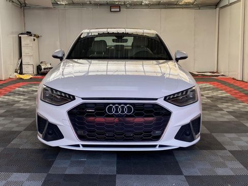 Used 2022 Audi A4 2.0T Premium Plus AWD/4WD image 2