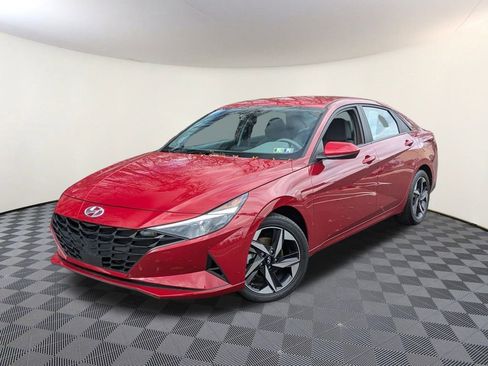 Certified 2023 Hyundai Elantra SEL w/ Convenience Package image 1