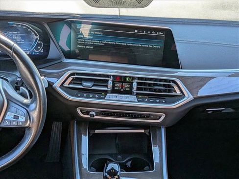 Used 2023 BMW X5 xDrive45e w/ Climate Comfort Package image 11