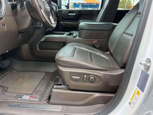 Certified 2022 GMC Sierra 2500 Denali image 27