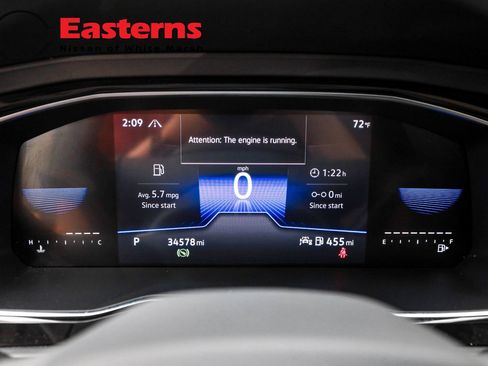 Used 2023 Volkswagen Jetta SE w/ Panoramic Sunroof Package image 28