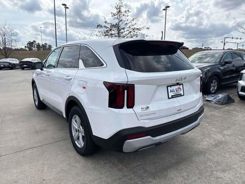 New 2026 Kia Sorento LX FWD image 7