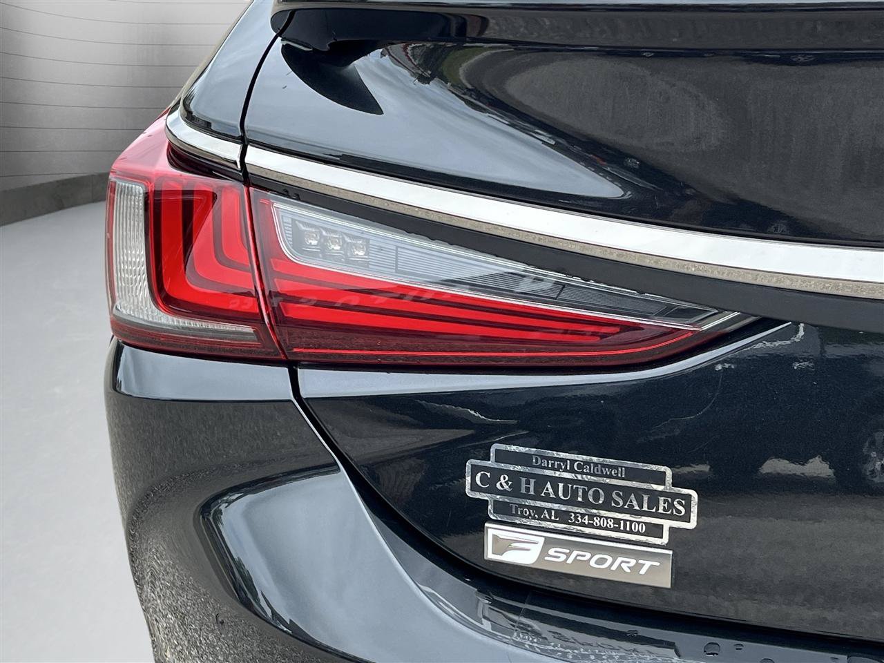 Used 2021 Lexus ES 350 F Sport w/ Accessory Package 2 FWD image 9