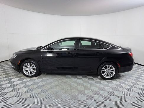 Used 2016 Chrysler 200 Limited FWD image 6