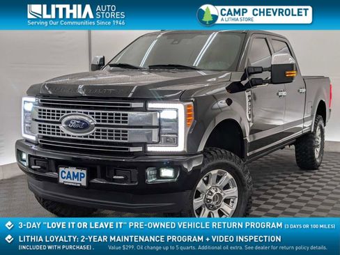 Used 2017 Ford F350 Platinum image 1