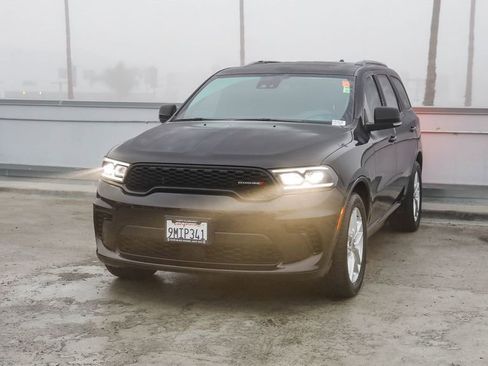 Certified 2024 Dodge Durango GT image 4