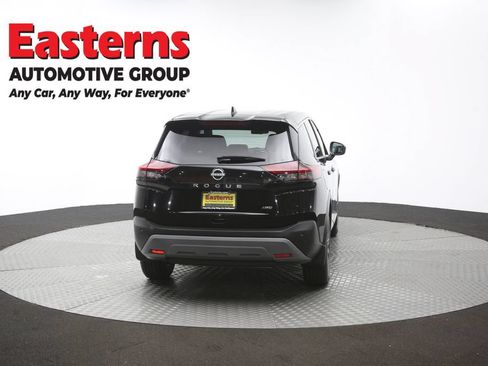 Used 2023 Nissan Rogue S AWD/4WD image 39