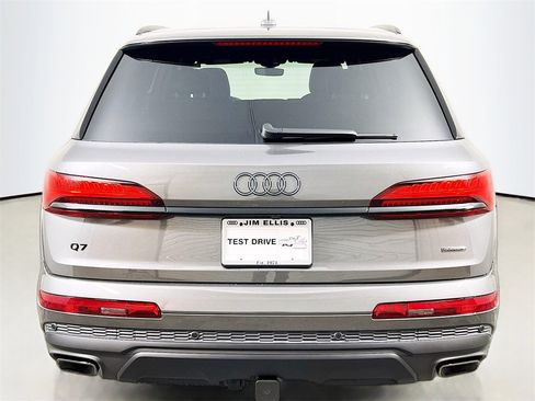 New 2026 Audi Q7 3.0T Premium Plus image 6