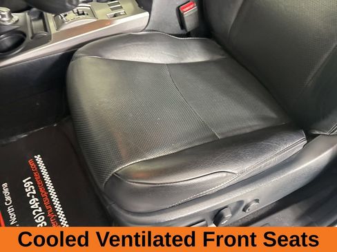 Used 2021 Toyota 4Runner Limited AWD/4WD image 13