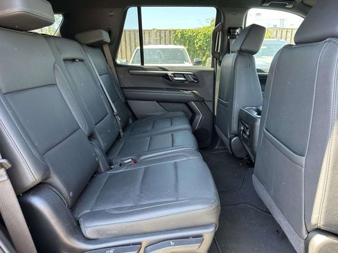 Used 2025 Chevrolet Tahoe LT AWD/4WD image 25