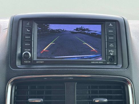 Used 2019 Dodge Grand Caravan SE FWD image 27