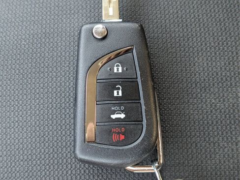 Used 2024 Toyota Corolla LE FWD image 27