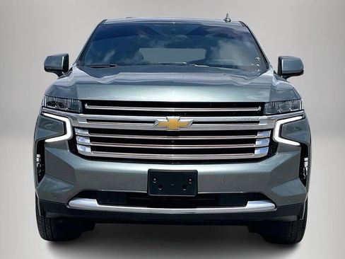 Used 2023 Chevrolet Tahoe High Country w/ Premium Package 2 AWD/4WD image 3