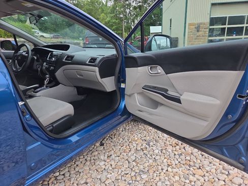 Used 2013 Honda Civic LX image 22