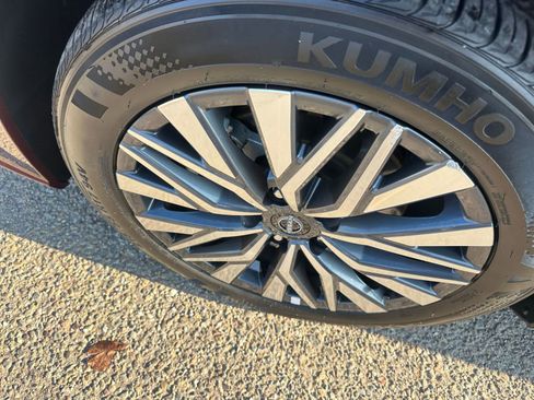 Used 2025 Nissan Altima 2.5 SV image 30