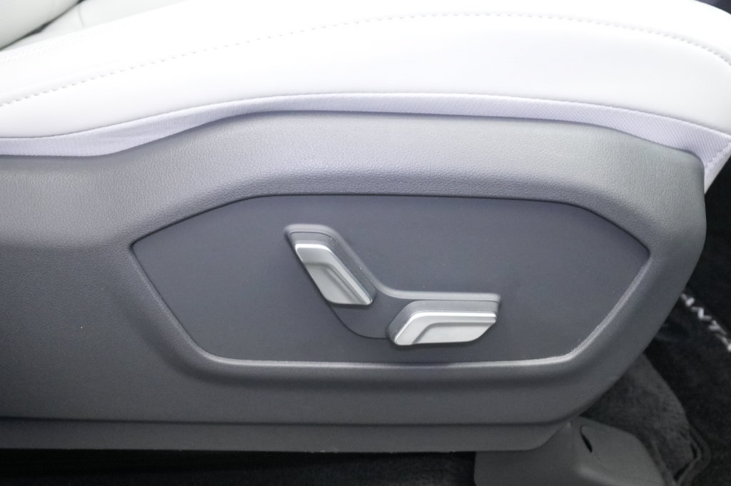 New 2026 Hyundai Santa Fe Calligraphy AWD/4WD image 40