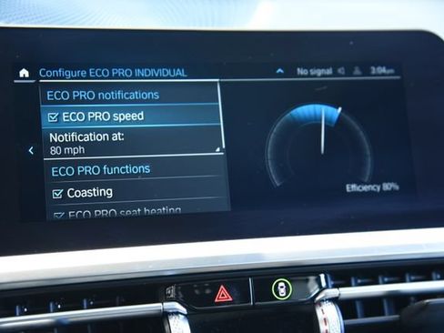 Used 2021 BMW 330i xDrive Sedan AWD/4WD image 41