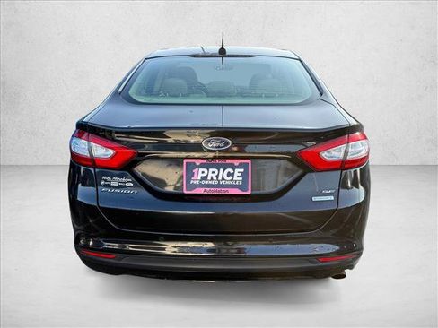 Used 2014 Ford Fusion SE w/ Equipment Group 202A image 6