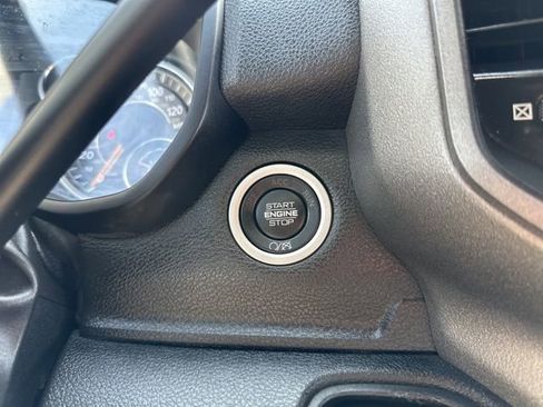 Used 2021 RAM 3500 Tradesman w/ Chrome Appearance Group image 18