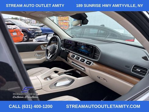 Used 2022 Mercedes-Benz GLS 450 4MATIC image 16