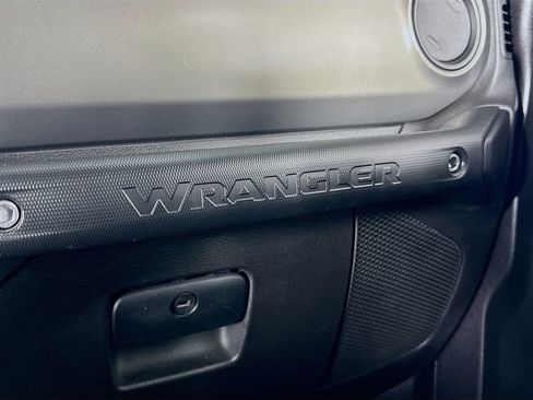 Used 2023 Jeep Wrangler Unlimited w/ Cold Weather Group AWD/4WD image 22