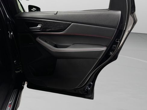 Used 2025 Acura MDX Type S image 42