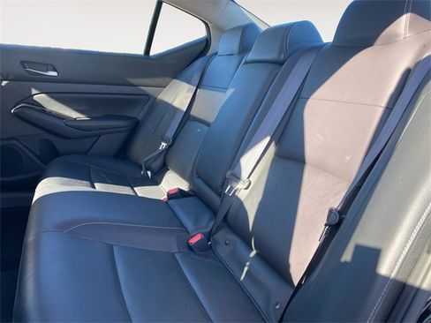 Used 2024 Nissan Altima 2.5 SL image 13