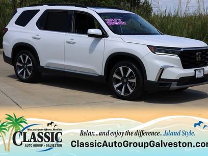 Certified 2025 Honda Pilot Touring