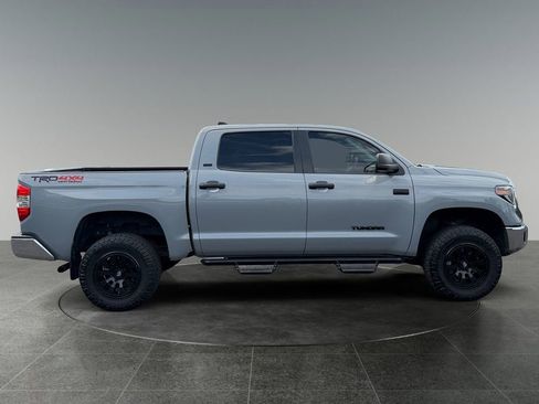 Used 2020 Toyota Tundra SR5 w/ TRD Off-Road Package AWD/4WD image 11