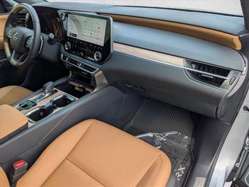 Used 2025 Lexus RX 350 Premium Plus w/ Accessory Package (Z1) FWD image 21