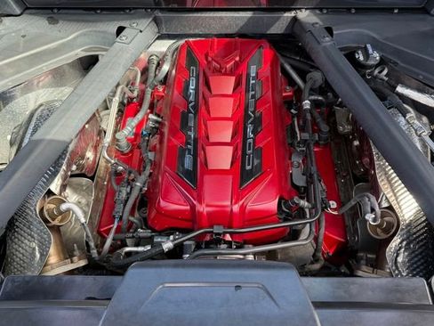 Used 2022 Chevrolet Corvette Stingray Premium Cpe w/ Battery Protection Package RWD image 24