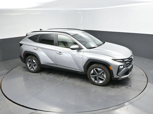 Used 2025 Hyundai Tucson SEL AWD/4WD image 38