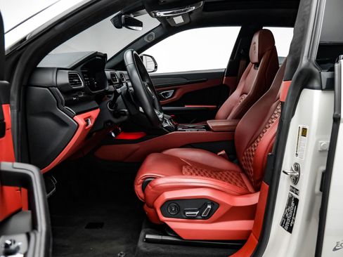 Used 2022 Lamborghini Urus image 38