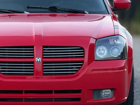 Used 2007 Dodge Magnum R/T w/ Convenience Group II RWD image 12