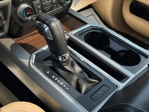 Used 2016 Ford F150 Lariat w/ Equipment Group 502A Luxury AWD/4WD image 41