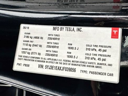 Used 2018 Tesla Model 3 Mid Range RWD image 45