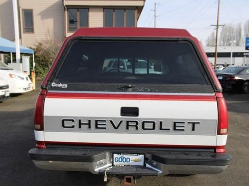 Used 1990 Chevrolet Silverado 1500 2WD Regular Cab image 8