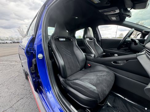 Used 2022 Hyundai Elantra N image 30